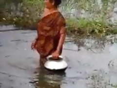 No panties no bra aunty